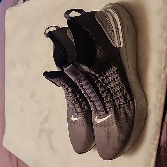 NIKE REACT MENS SNEAKERS π SIZE 11 - Picture 6 of 8